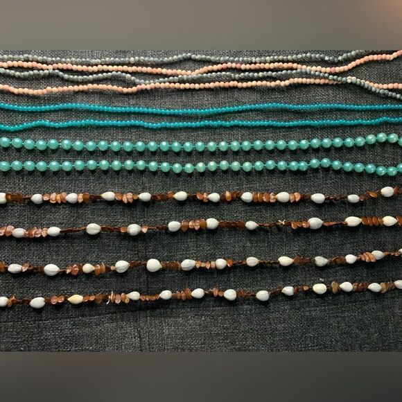 Beaded necklace bundle  - Picture 3 of 3